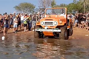 (VIDEO) An electric Toyota Land Cruiser J40 drove 7 km underwater, on the bottom of the sea, setting a world record